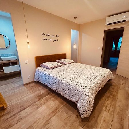 Gites Entre 2 Rives Montolieu Экстерьер фото