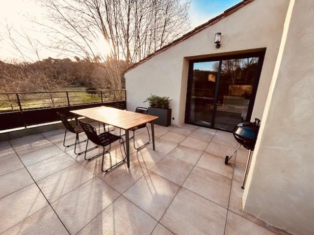 Gites Entre 2 Rives Montolieu Экстерьер фото